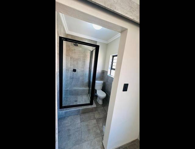 3 BEDROOM TOWNHOUSE FOR SALE IN WATERVAL EAST